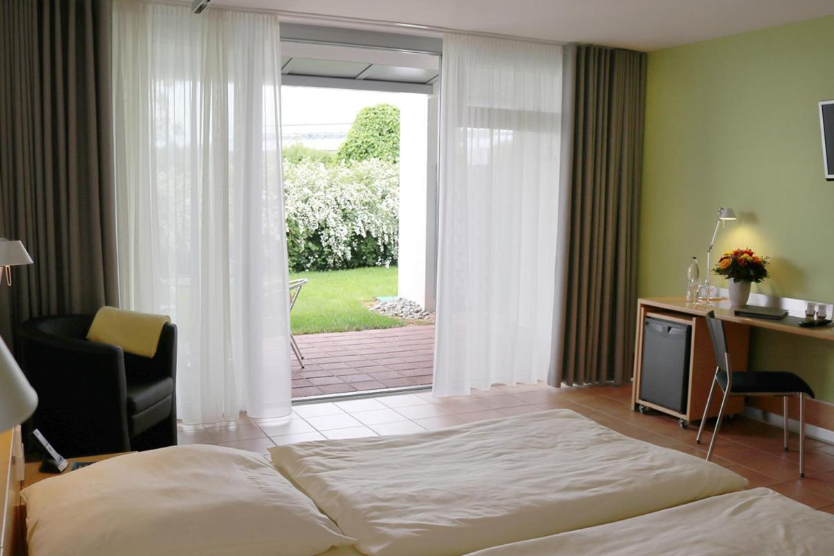 Seminarhotel In Der Manfred-Sauer-Stiftung Lobbach Luaran gambar