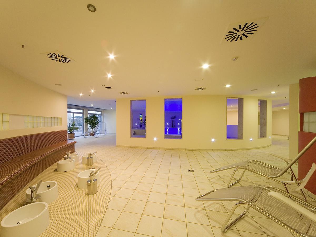 Seminarhotel In Der Manfred-Sauer-Stiftung Lobbach Luaran gambar